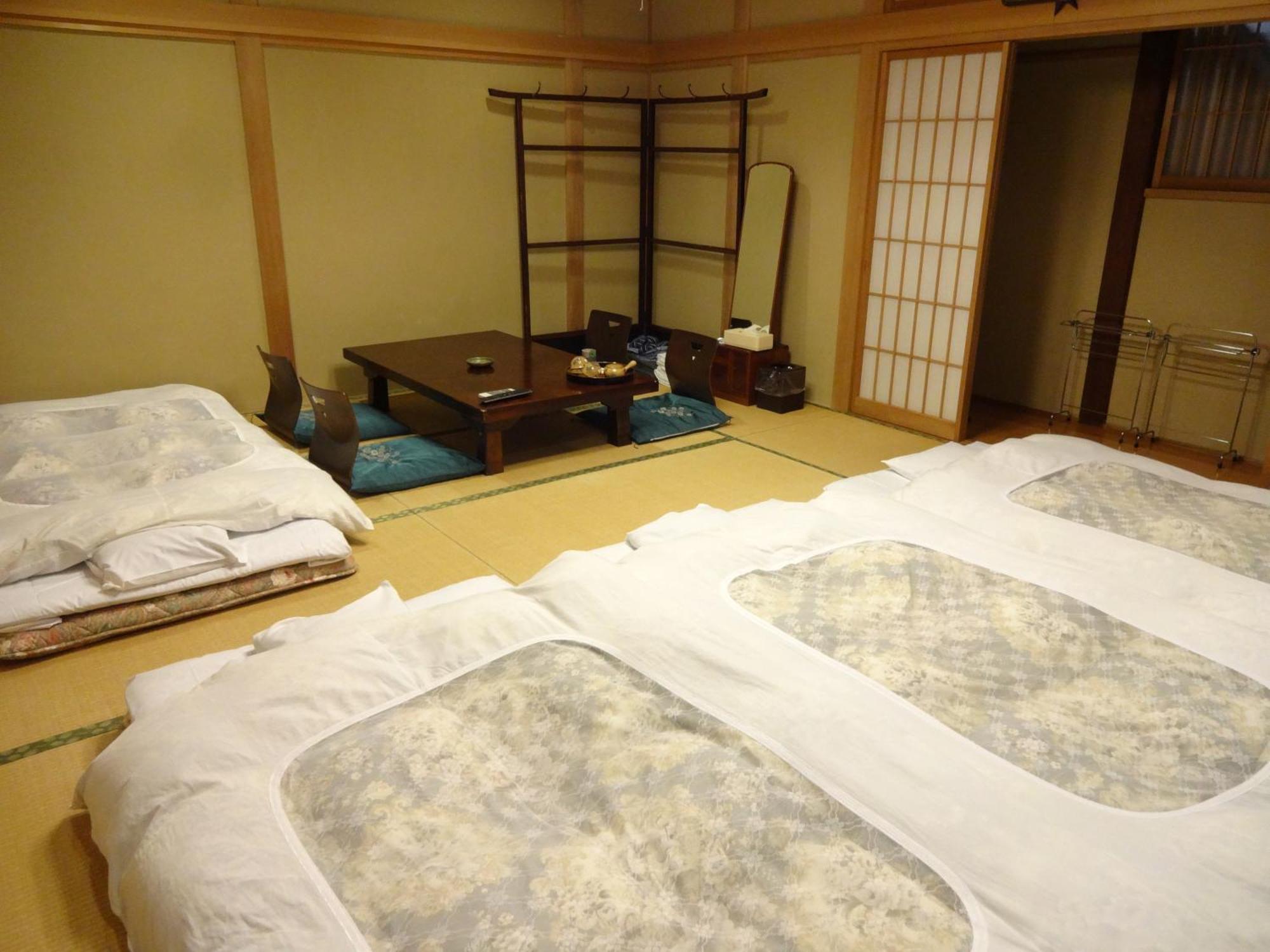 נגנו Chuokan Shimizuya Ryokan חדר תמונה